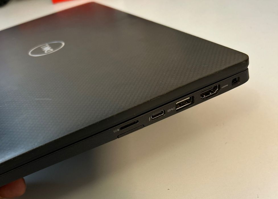 Laptop Dell Latitude 7420 14 “Intel i5 gen 11-Ssd 512GB-2x Tunderbolt