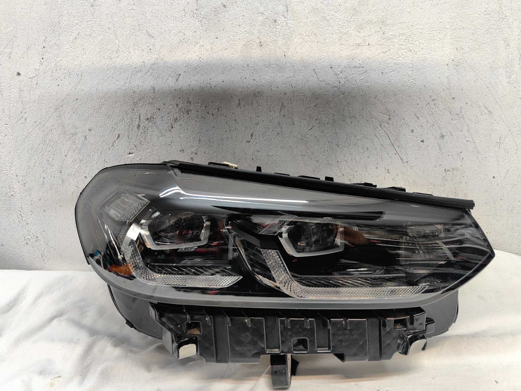 Оригинален фар БМВ Г01 Г02 BMW X3 G01 X4 G02 Feis Led