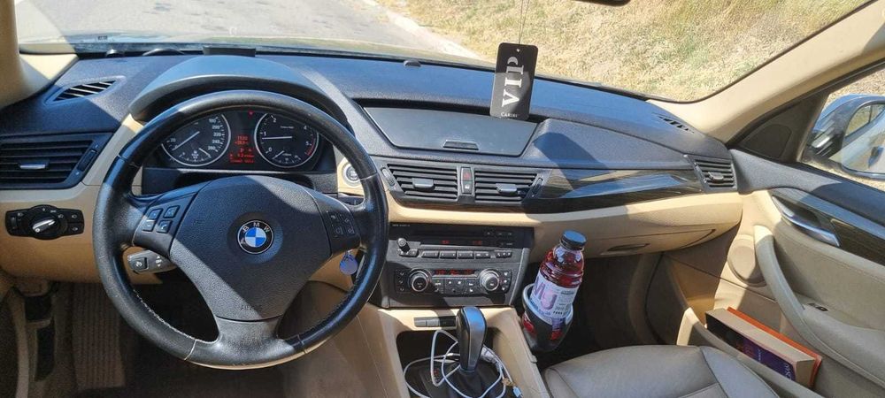 BMW X1 x-drive Automata 177 CP  2011- JBL BassPro Go. V2+ incarcator