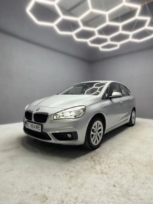 BMW 225xe iPerformance Plug-in hibrid - GARANTIE - rate avans 0