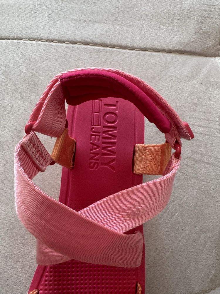 Сандали TOMMY JEANS 100% оригинал