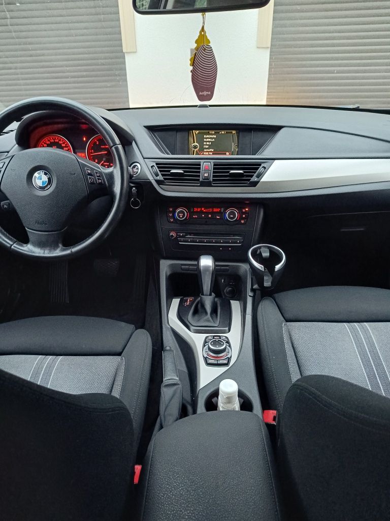 BMW X1 XDrive diesel, motor 2.0, automata, fabricație 2011, 318 000km