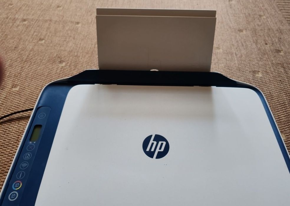 vând imprimanta hp