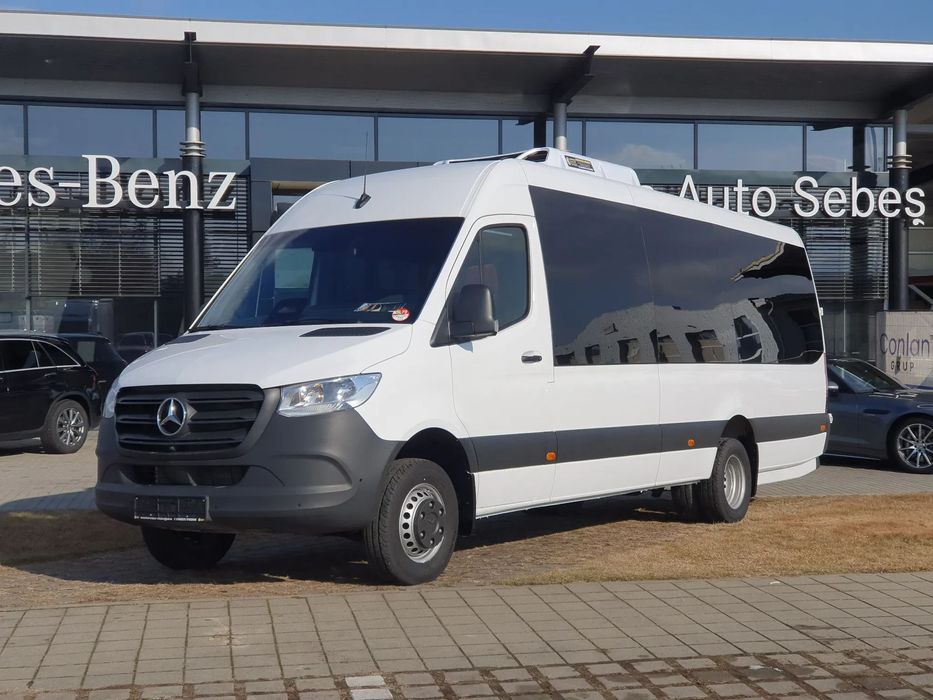 Mercedes-Benz Sprinter 517 CDI furgon extra-lung PRO
