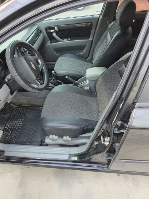 Chevrolet Lacetti 2009 yaxshi holatda! Gaz-benzin