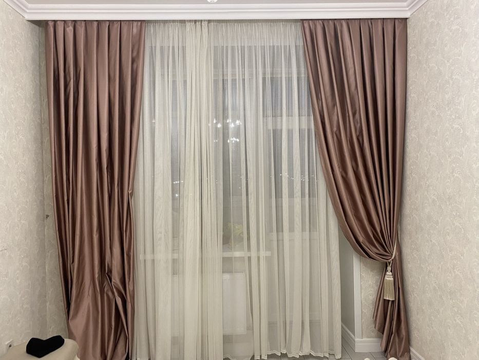 Продам комплект штор сшиты на заказ «Лима»