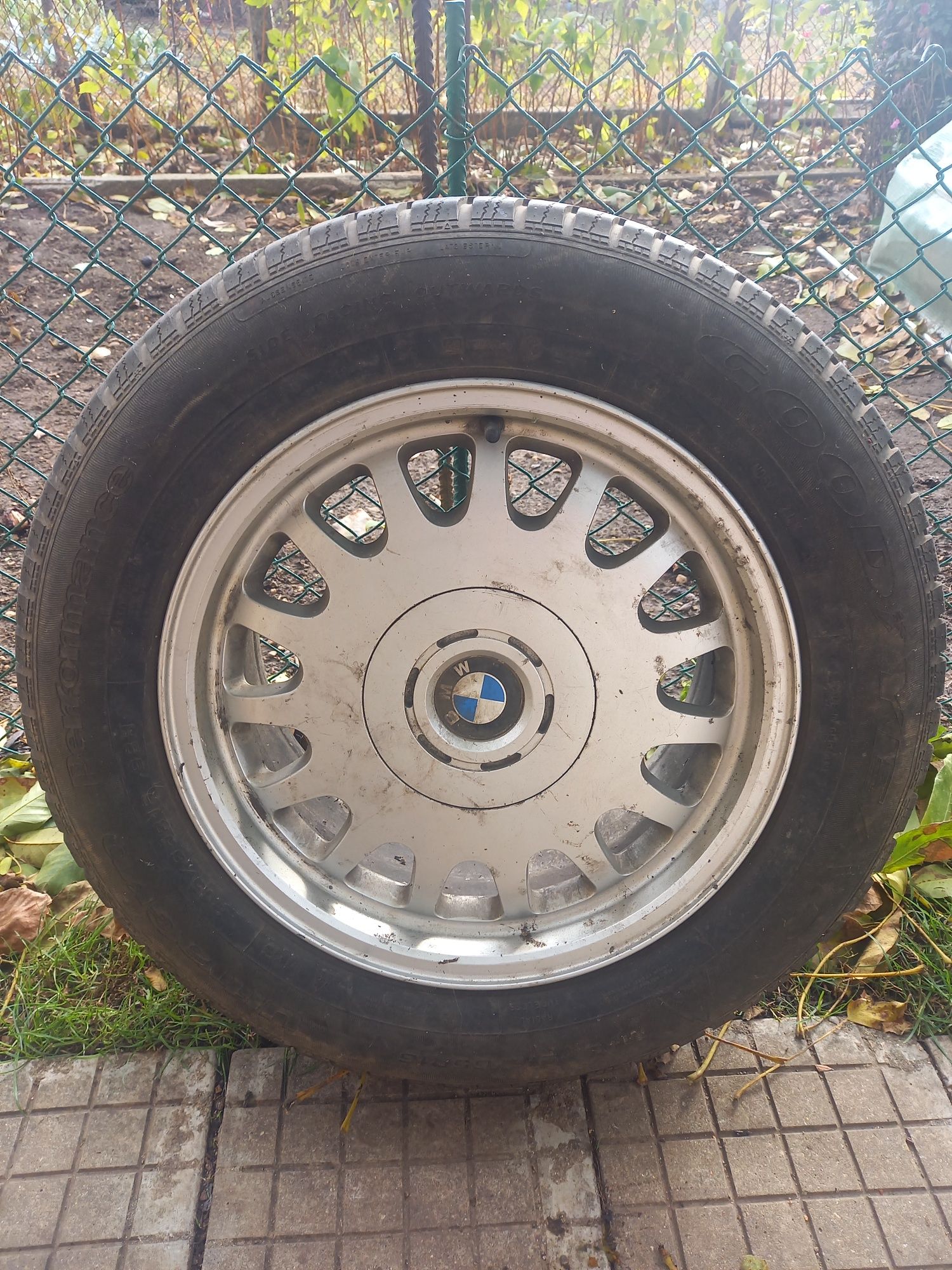BMW E38 теглич гуми