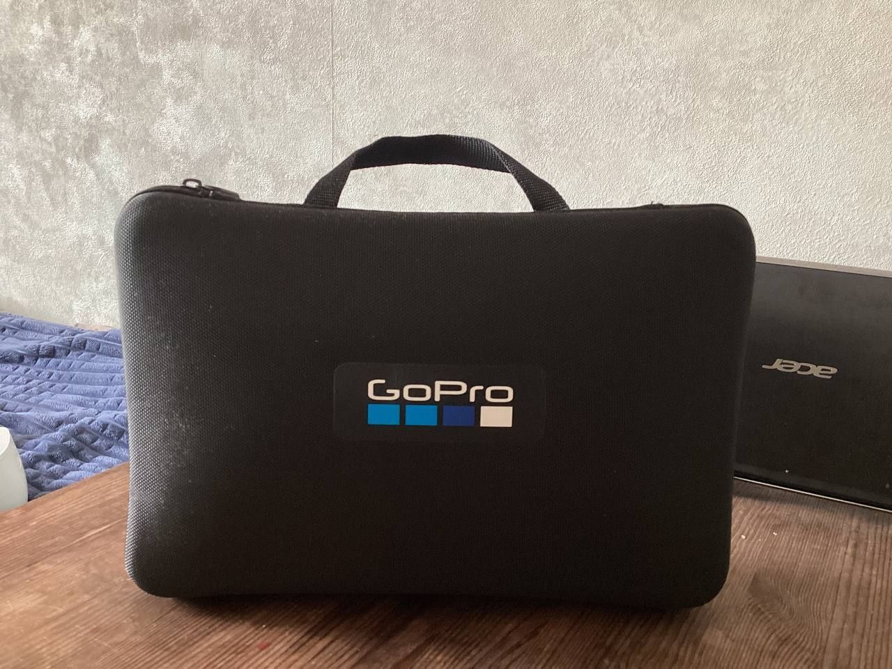 GoPro Black Hero 7, в идеальном состоянии, с аксессуарами