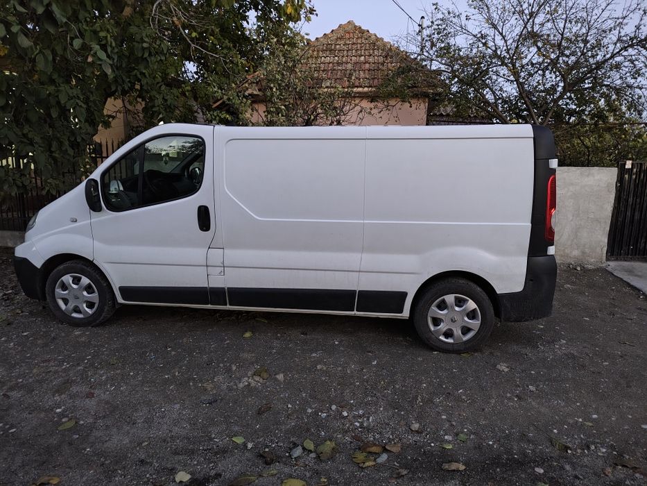 Renault trafic 2014 varianta lungă