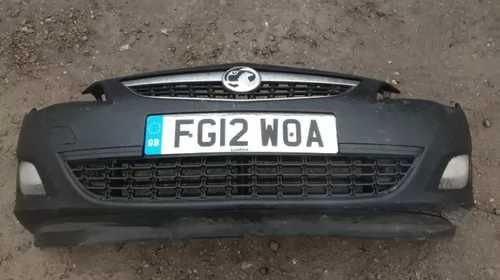 Bara fata Opel Astra J an 2012