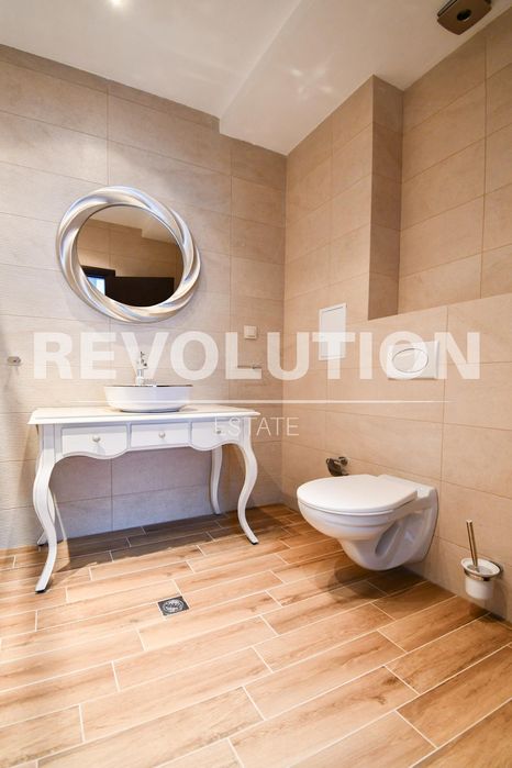 Четиристаен апартамент в жк. Драгалевци.