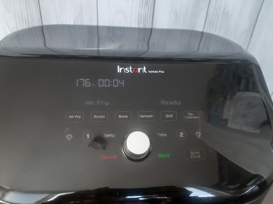 instant Vortex Plus Dual ClearCook Air Fryer