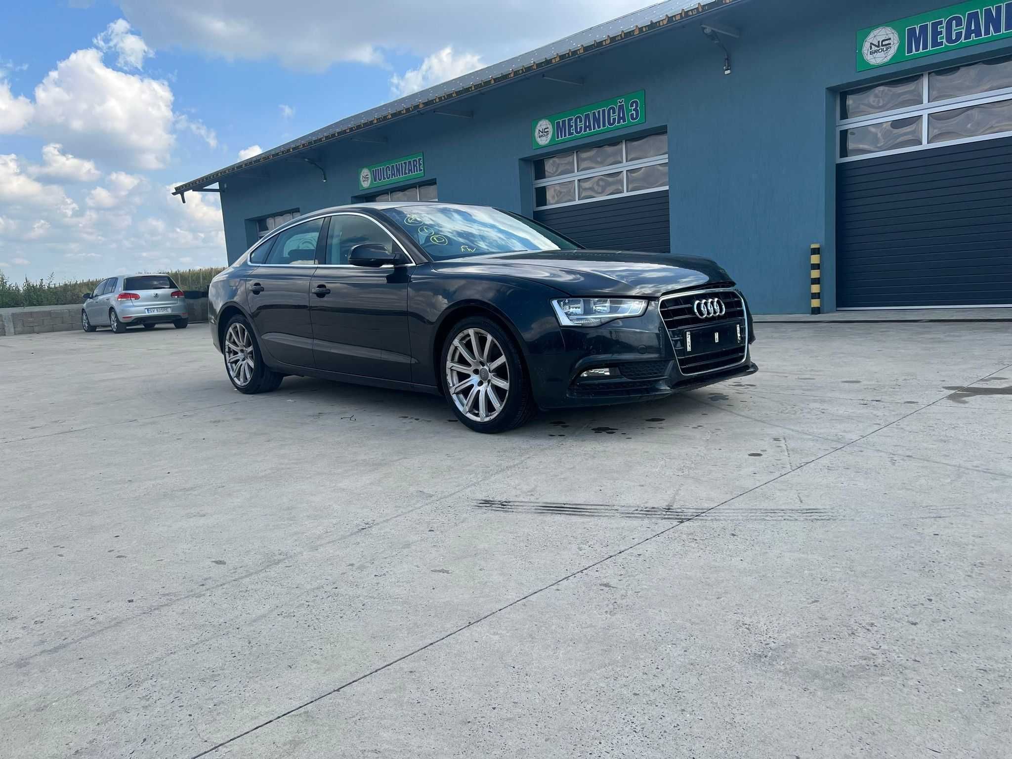 Turbina Audi A5 2.0 TDI CGL si alte piese din dezmembrari