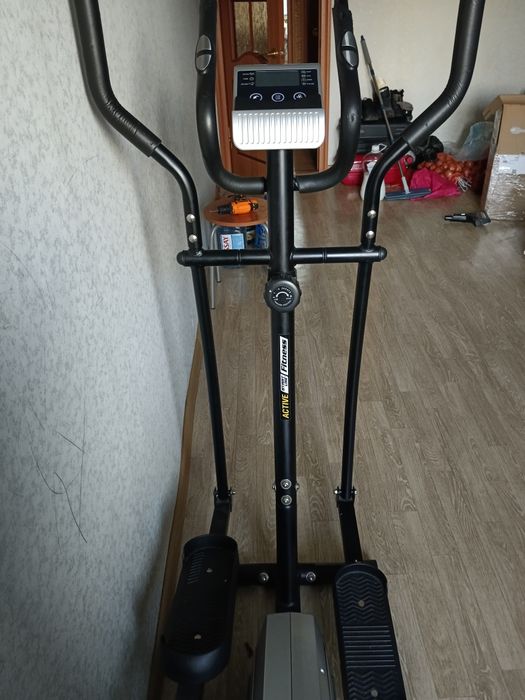 Эллиптический тренажёр