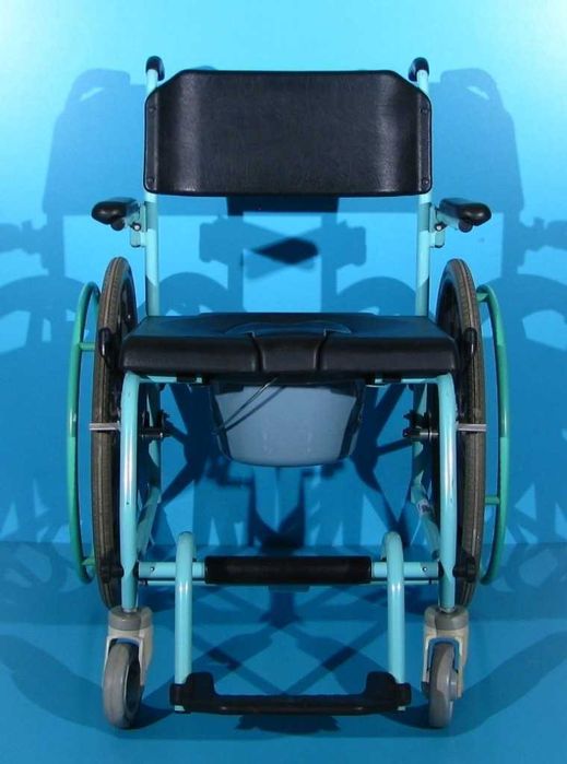 Scaun WC cu rotile din aluminiu / latime sezut 49 cm