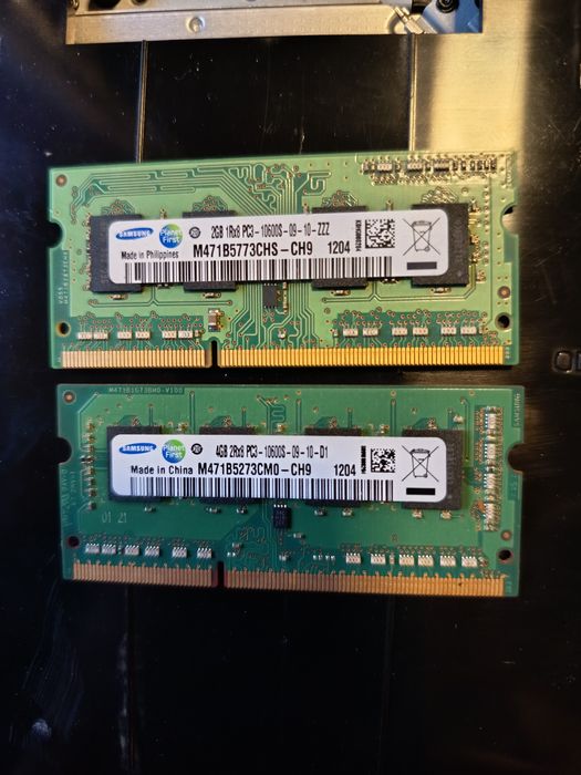 Laptop Samsung PENTRU PIESE