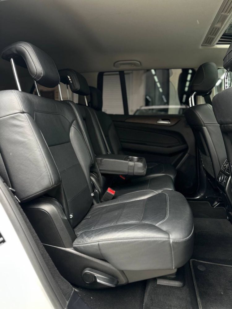 Mercedes-Benz GLS 400 4MATIC