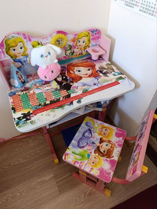 Детский стол хороший