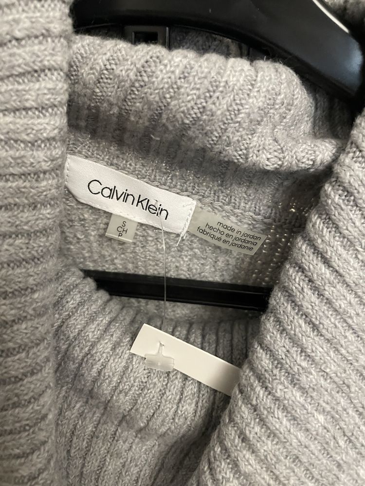Pulover dama Calvin Klein original nou
