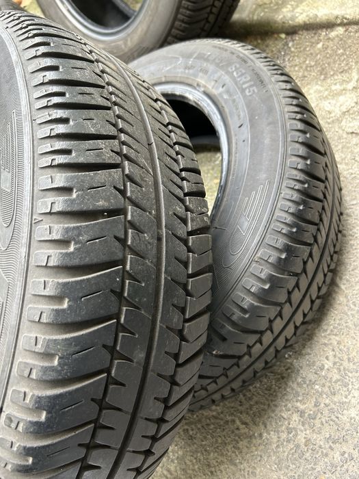 Vand 4 cauciucuri vara Debica 185/65/15