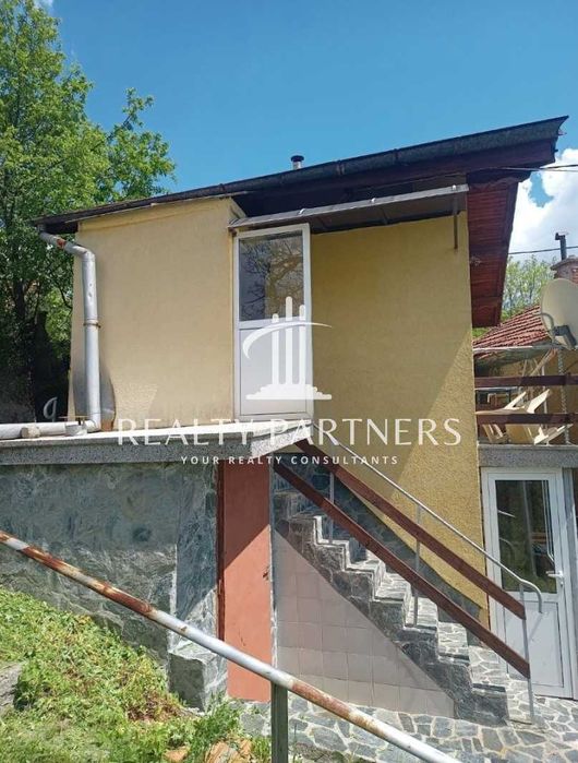 Къща в с. Дивотино област Перник