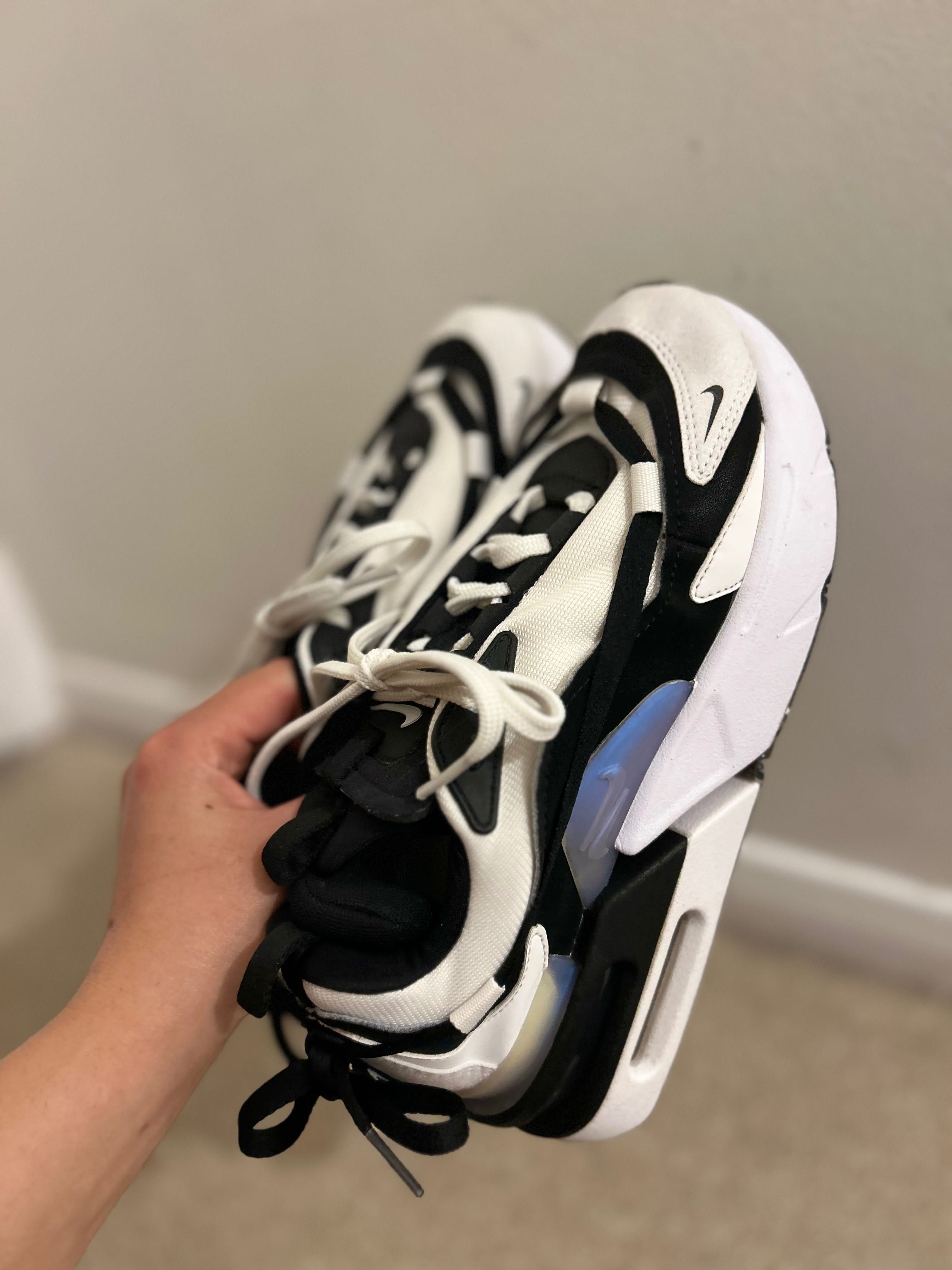 Маратонки Nike Air Max Furyosa
