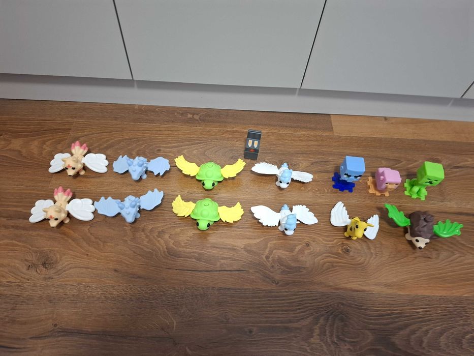 Figurine Adopt me , Mc donald noi