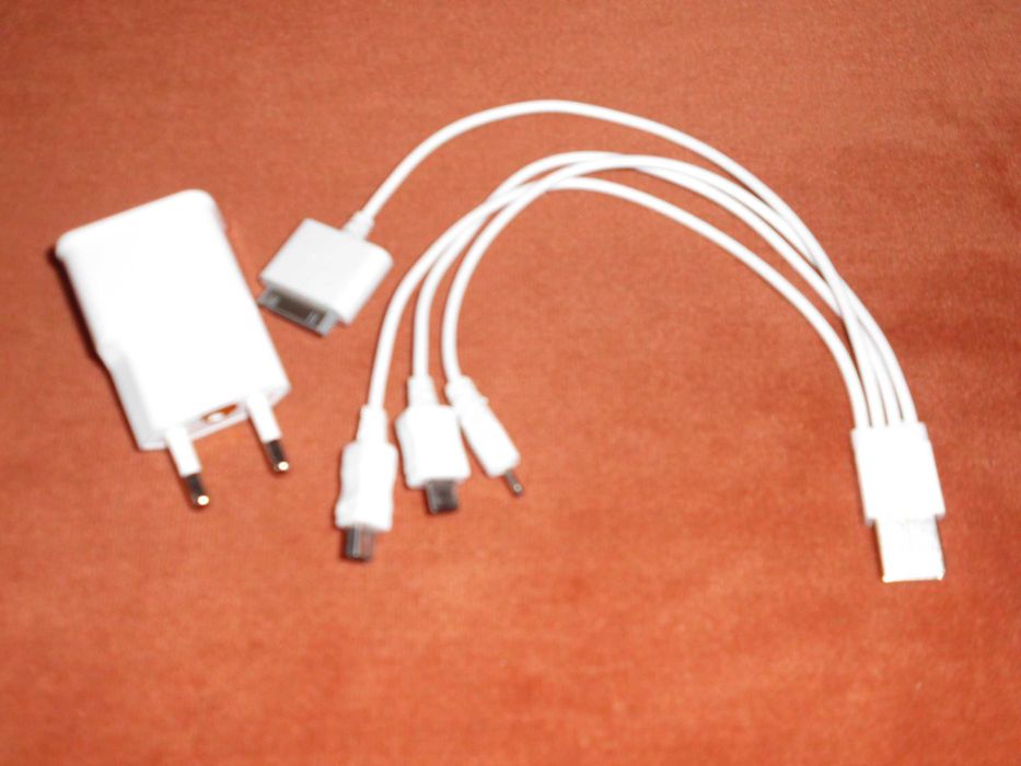 Alimentator / incarcator telefon  USB cu mufe multiple