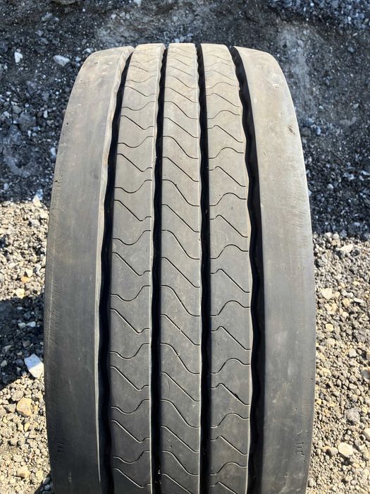 Гуми за камион 315 60 22.5 като нови dot 22
