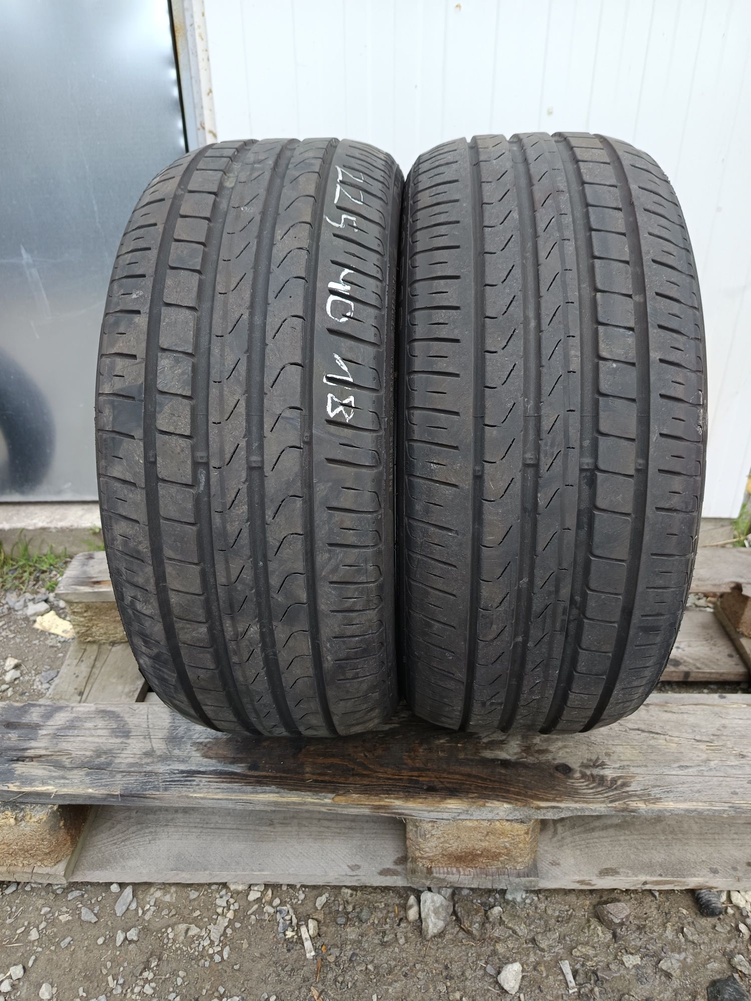 225 40 R 18 PIRELLI Дот 0916