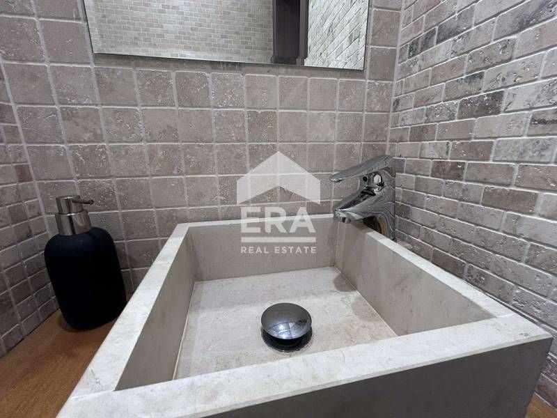 Продава се Тристаен апартамент в Варна, Колхозен пазар - 94 кв.м за 2756 €/кв.м - Снимка #8