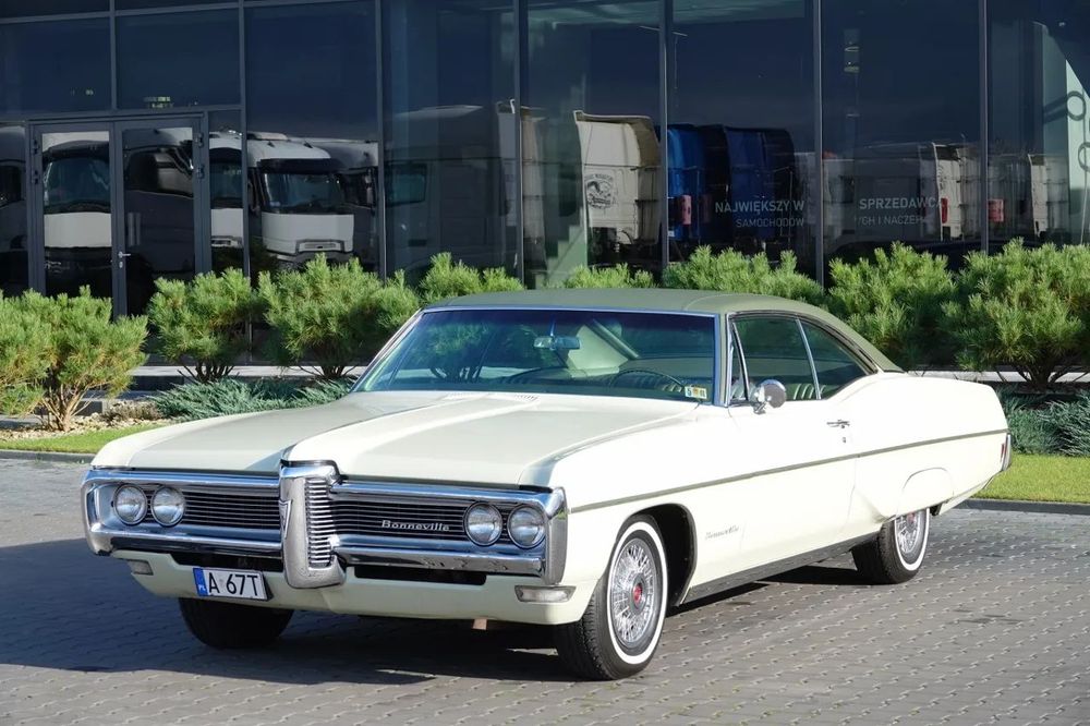 Pontiac Bonneville