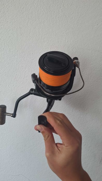 Mulinetă Okuma Custom Black