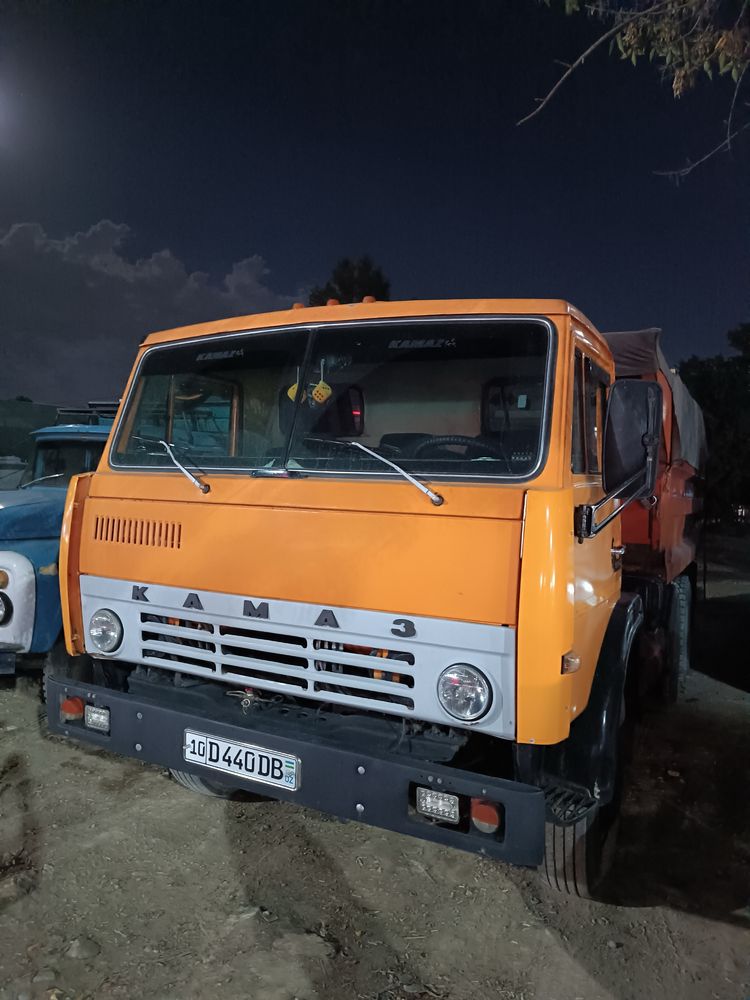 Камаз самасвал 5511
