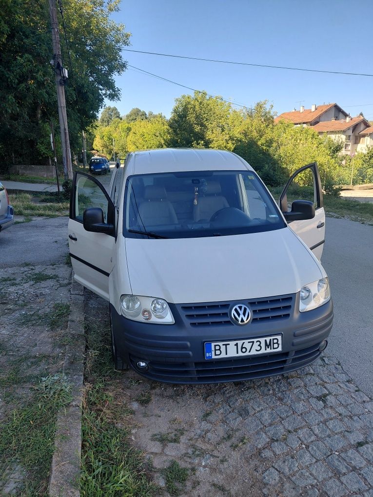 Фолсваген кади 1.9 105