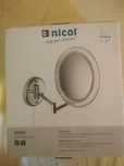 Oglinda cosmetica iluminata, brat telescopic reglabil, pivotanta, noua