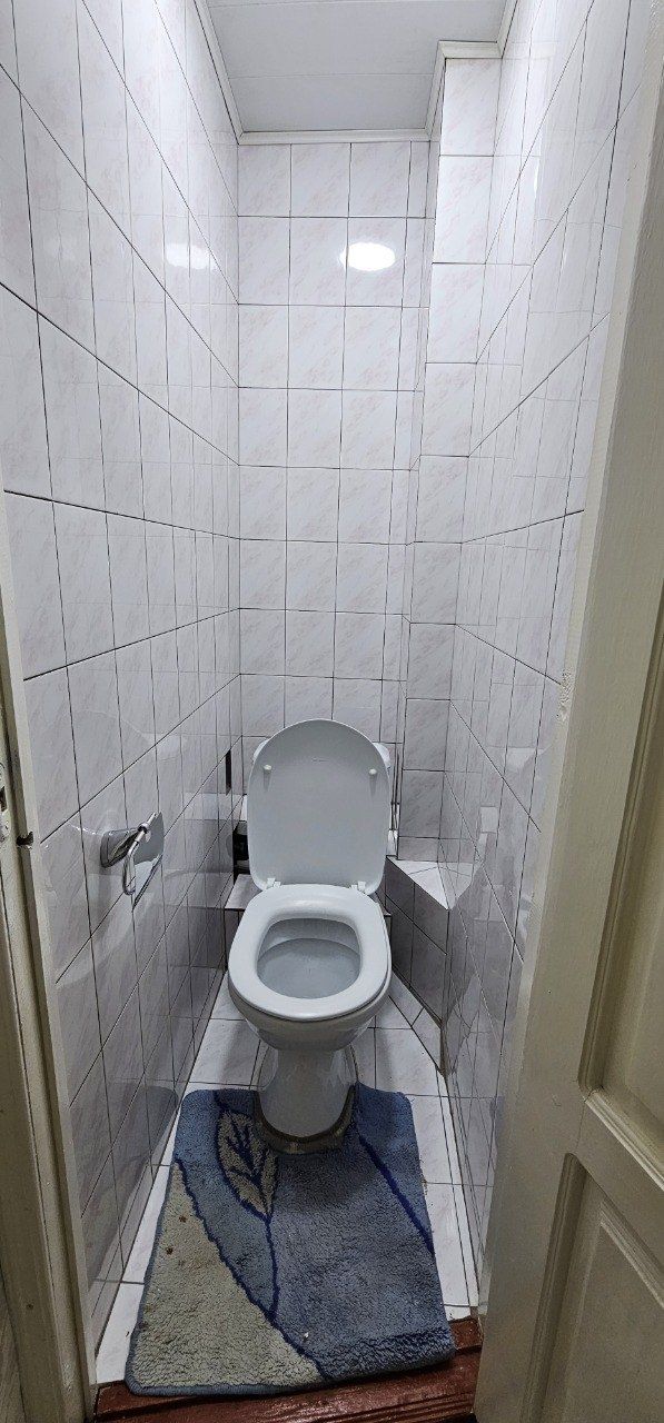 Продажа квартиры 

Чиланзар 23 квартал  
2/5/5. Балкон 2*6 метров 
Кир