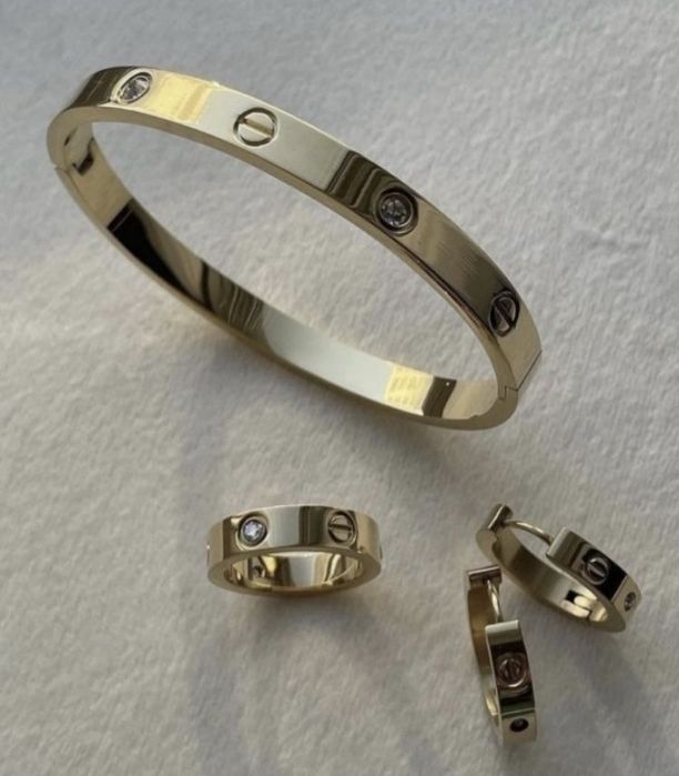 Cartier 750 медицинская сталь