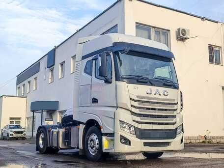 Продаётся седельный тягач JAC K7