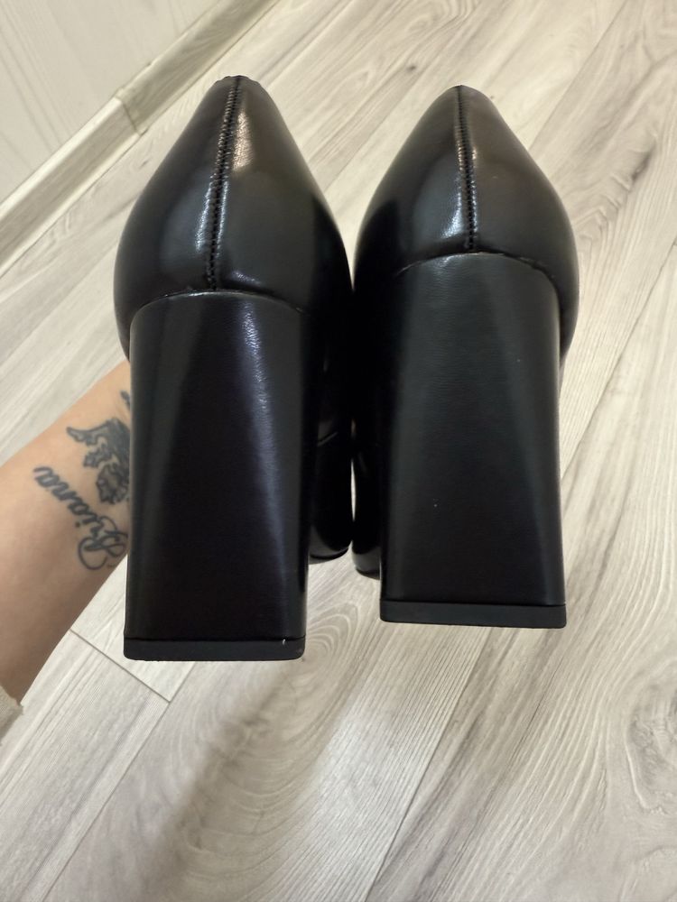 Pantofi dama negrii H&M