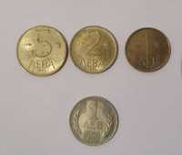 монети от 1990 и 1992 г.