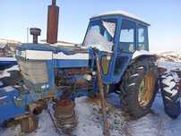 Dezmembrez Ford 8210