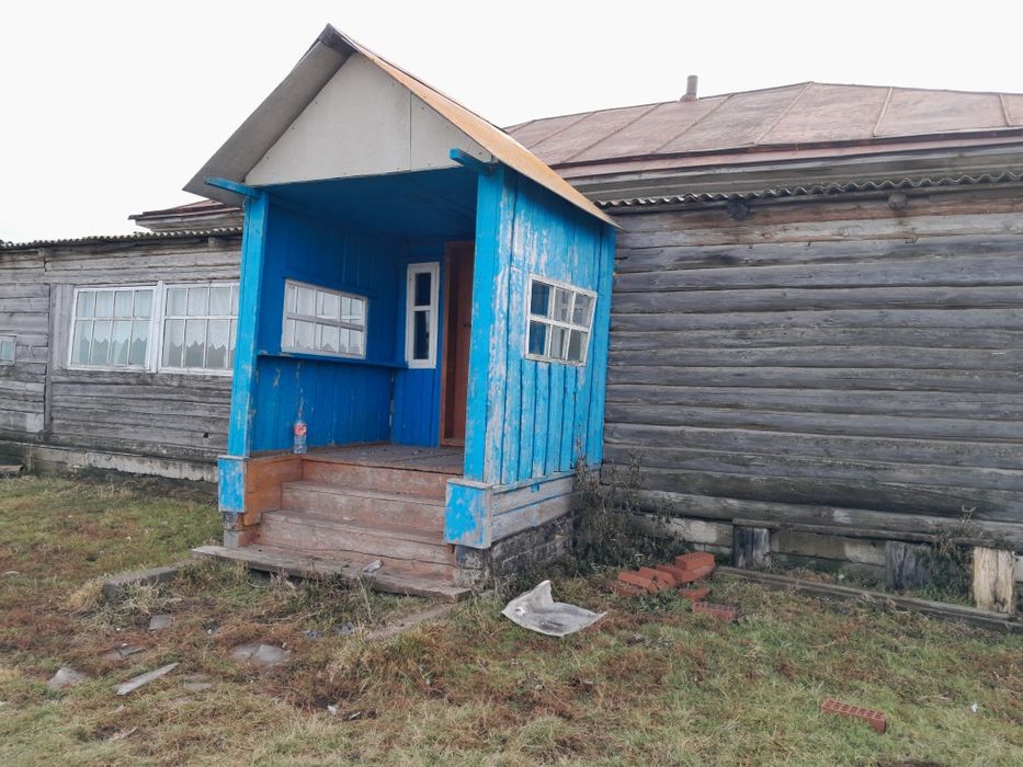 Дом из сруба сосновый размерам 9х12 м