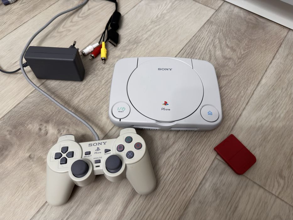 Продам прошитую PlayStation One | PS1 | PS1 Slim