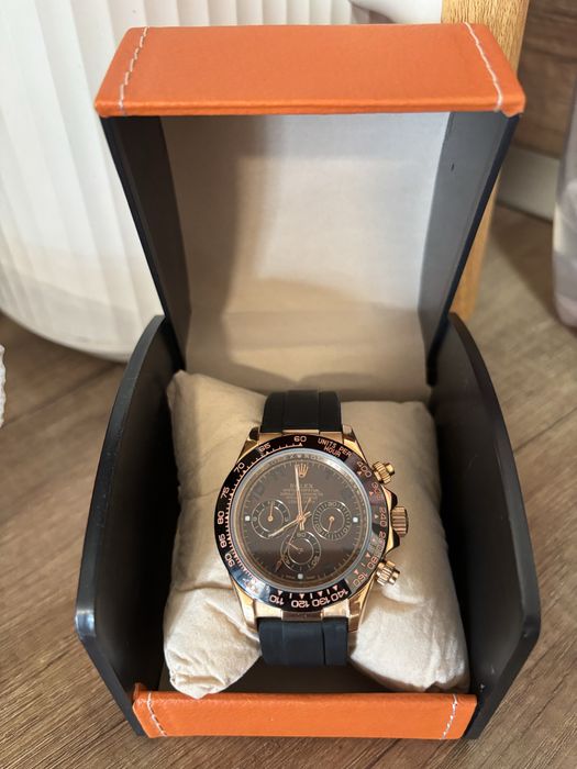 Луксозен часовник Rolex – чисто нов!