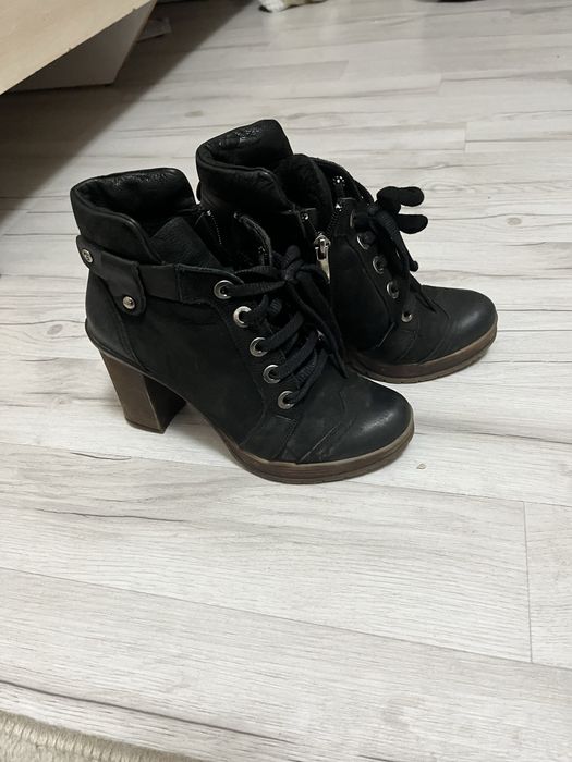 Ботинки осенние.