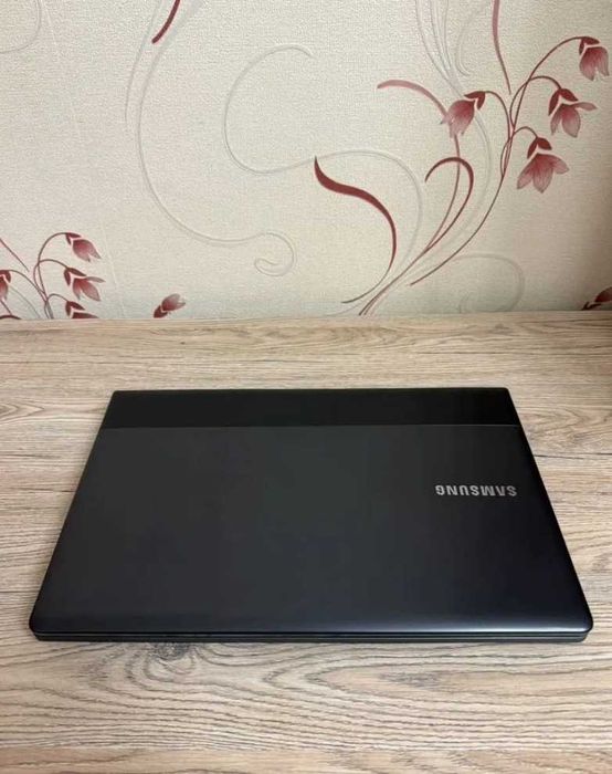 Отличный ноутбук Samsung | I5 | 16GB | SSD | GeForce