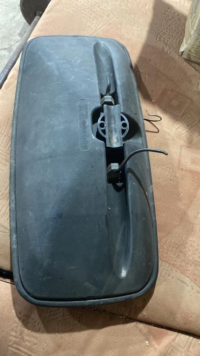 Продам корпус бокового зеркало на гоузовое авто