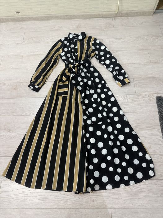 Уникална дамска рокля в перфектно състояние