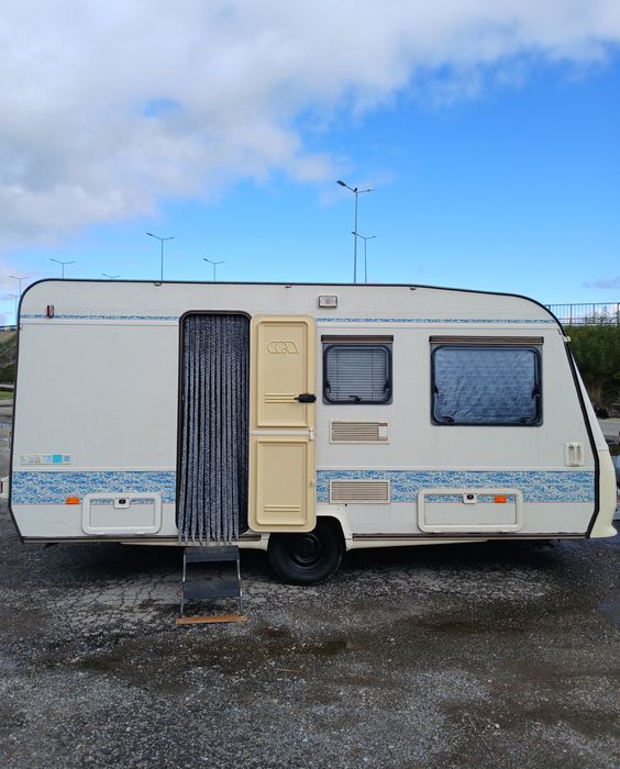 Rulotă Adria Unica din 1997 la 4200euro